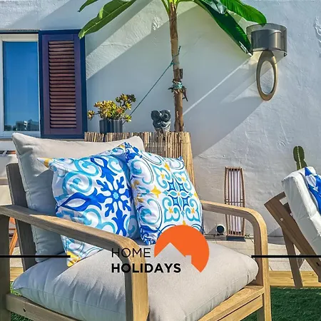 #294 T2 Com Amplo Terraco By Holidays