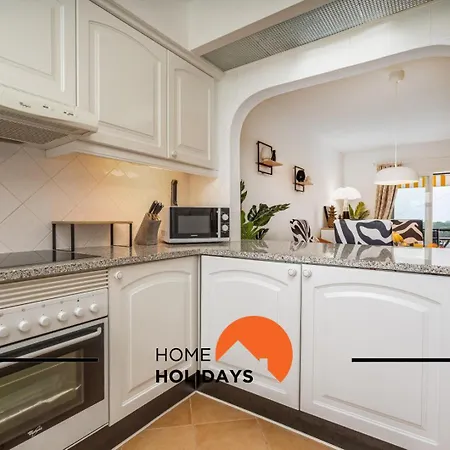 #294 T2 Com Amplo Terraco By Holidays Апартаменты Албуфейра