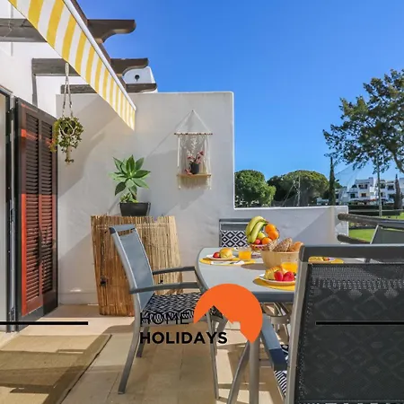 #294 T2 Com Amplo Terraço By Holidays *