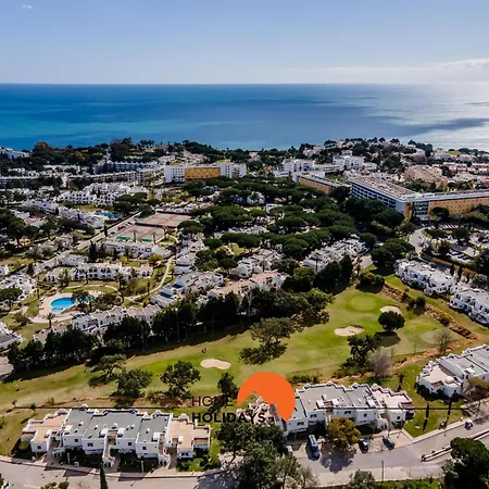 #294 T2 Com Amplo Terraço By Holidays Appartement *