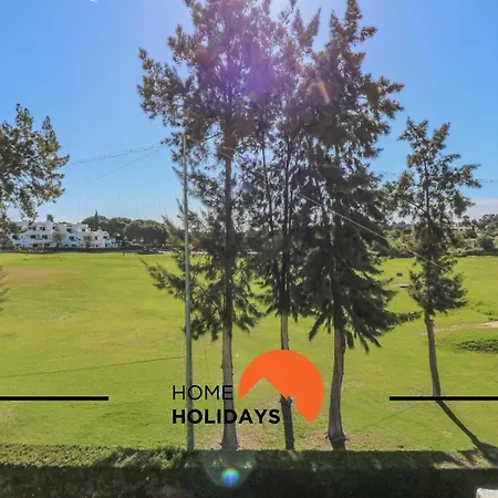 #294 T2 Com Amplo Terraco By Holidays Apartment *