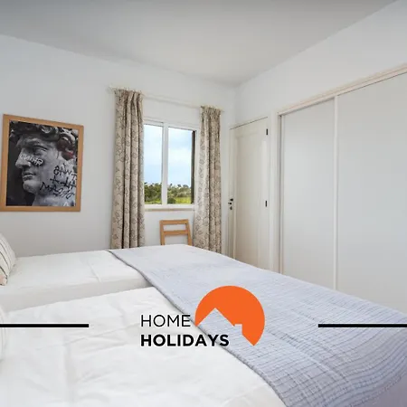 #294 T2 Com Amplo Terraco By Holidays Apartment